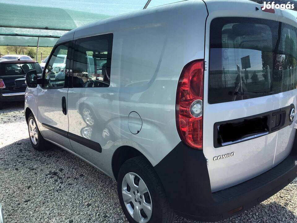 Opel Combo 1.6 CDTI