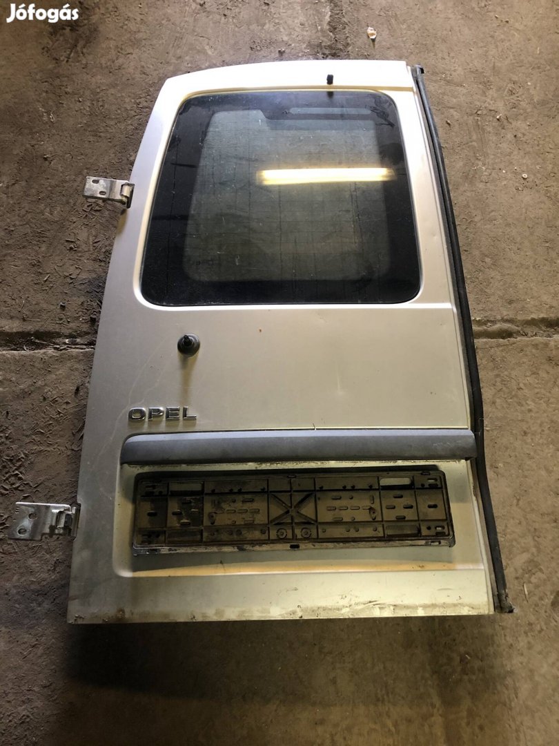 Opel Combo C bal hátsó ajtó ezüst 