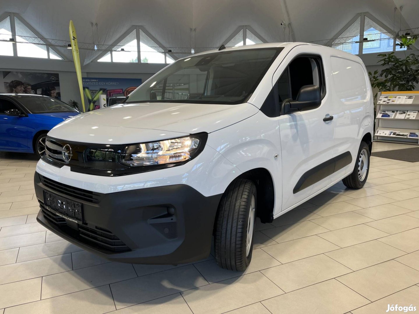 Opel Combo Cargo 1.5 DTH L2H1 2.3t (3 személyes...