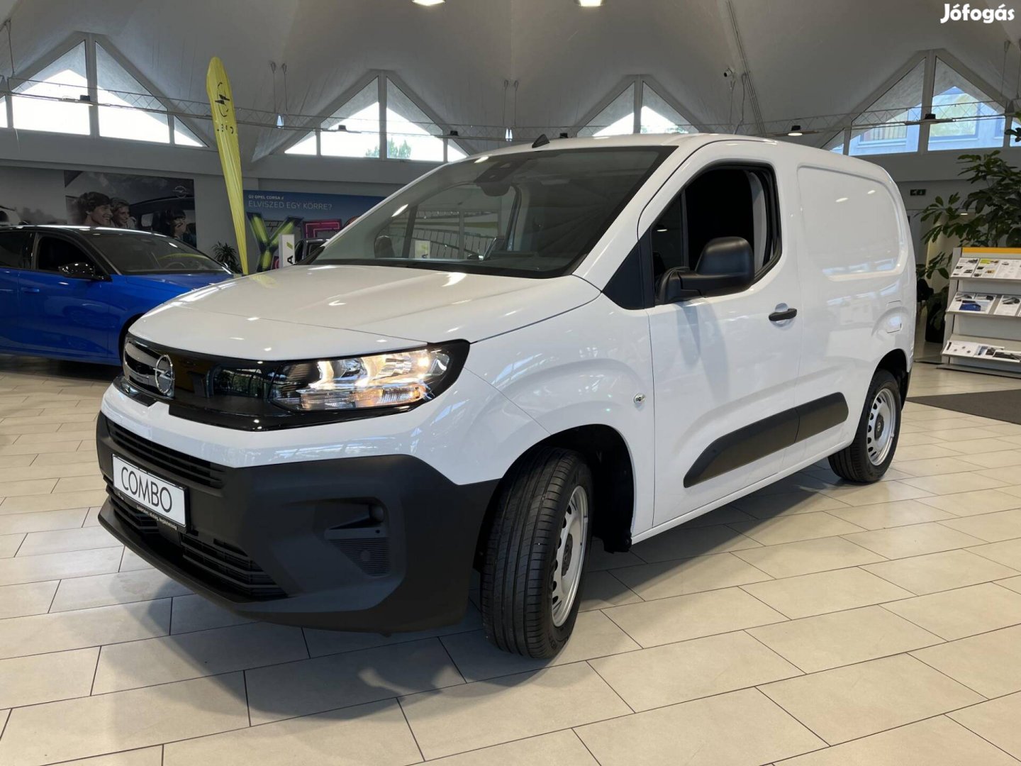 Opel Combo Cargo 1.5 DTH L2H1 2.3t (3 személyes...