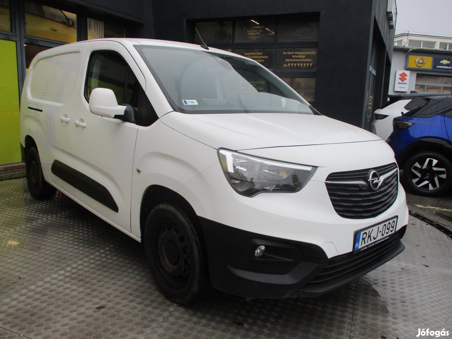 Opel Combo Cargo 1.5 DT L2H1 2.4t Dynamic Start...