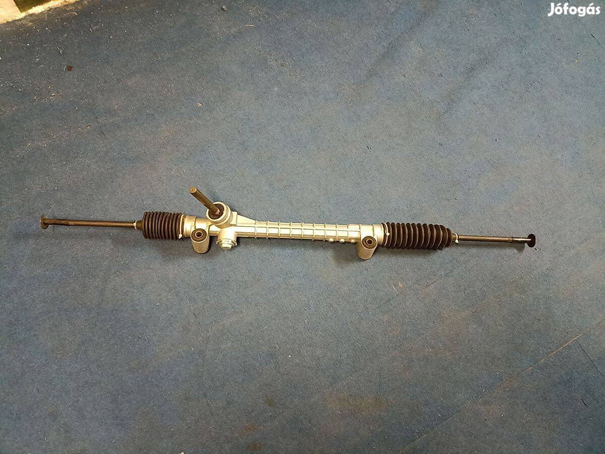 Opel Combo Kormánymű