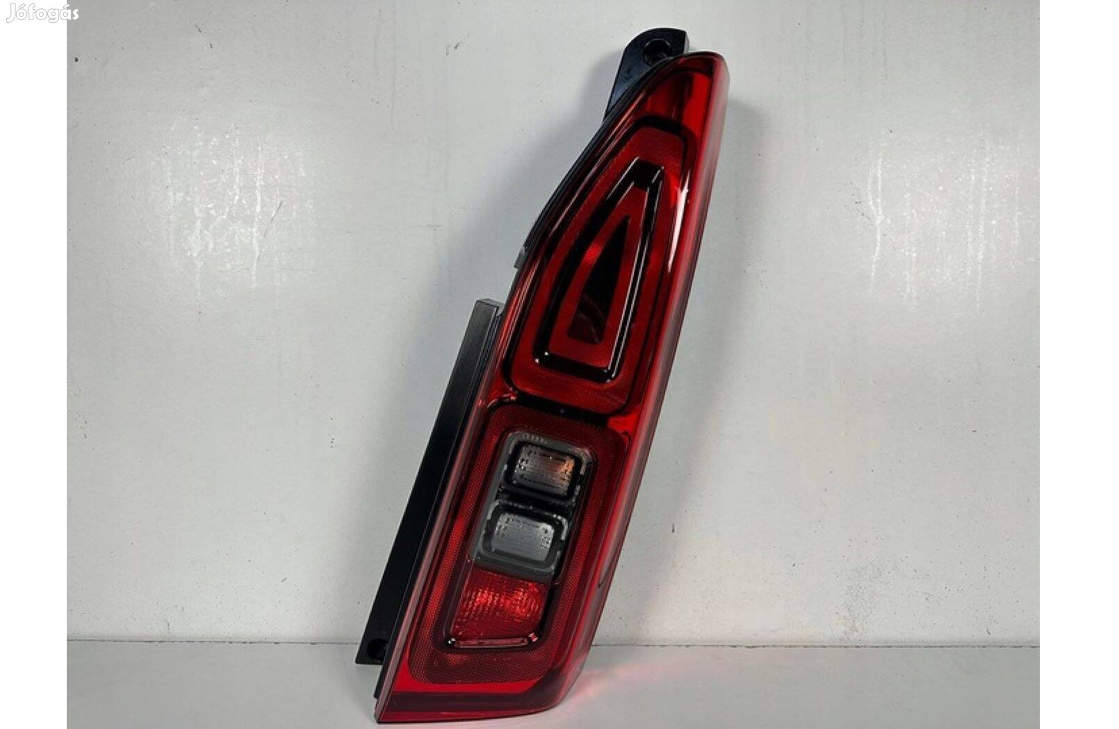 Opel Combo jobb hátsó lámpa