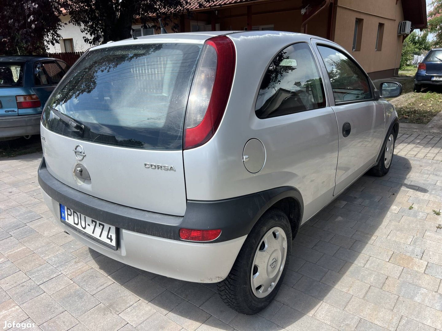 Opel Corsa 2 év műszakival