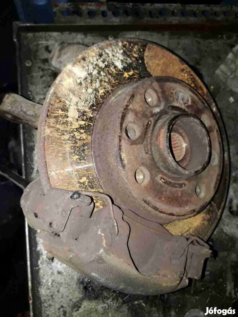 Opel Corsa B Bal Első Csonkállvány Kerékaggyal Féknyereg