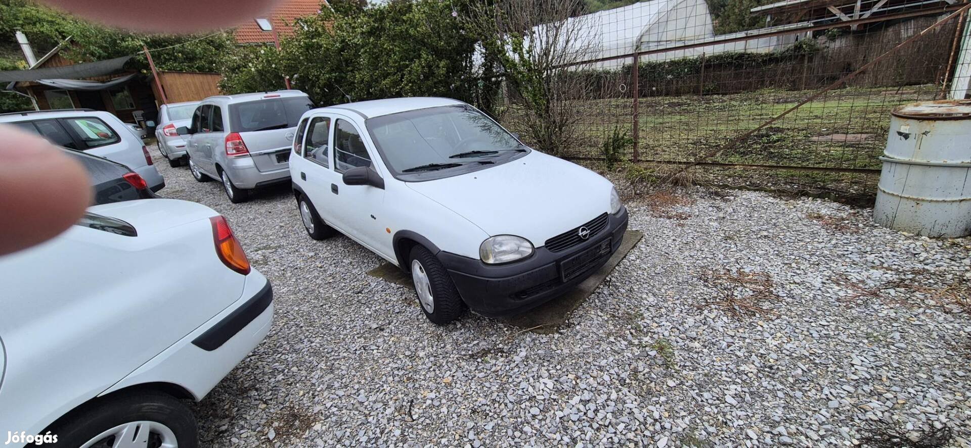 Opel Corsa B ..