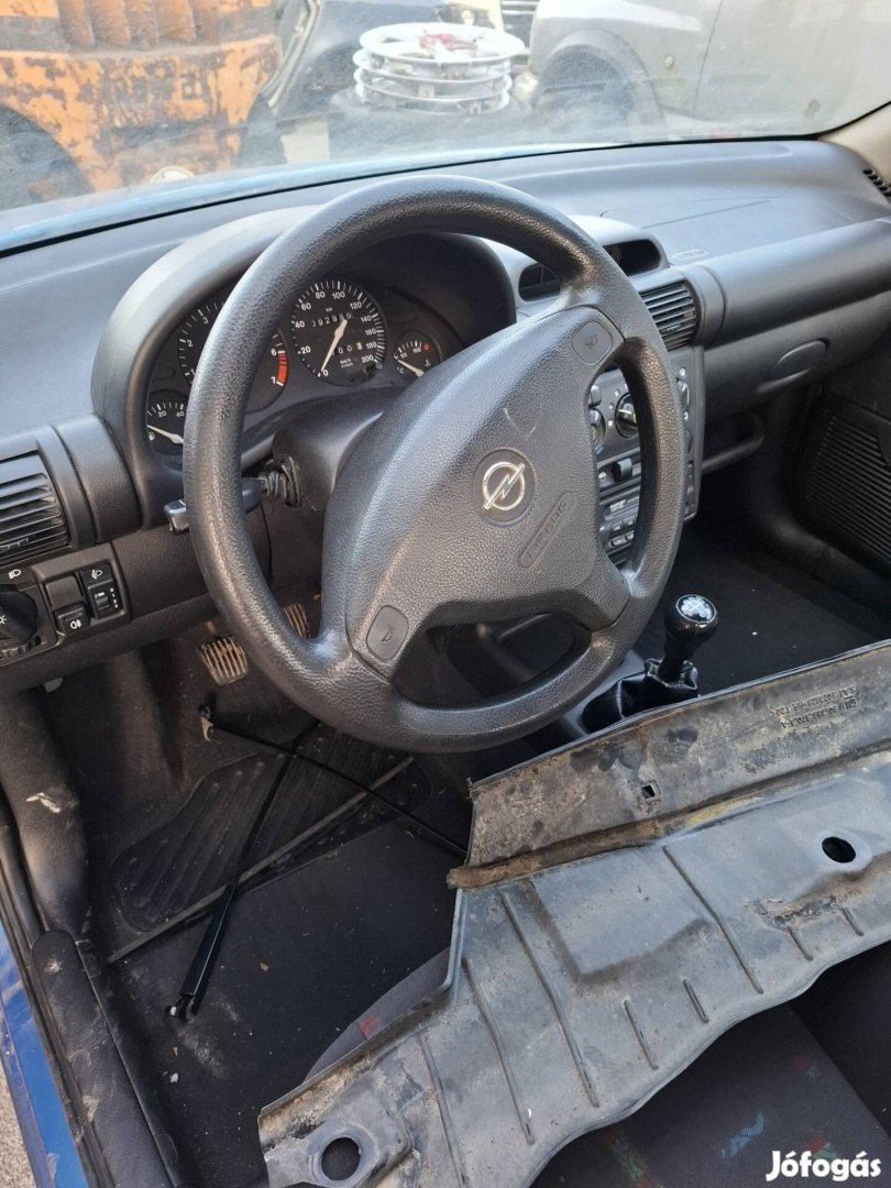 Opel Corsa B kormány 