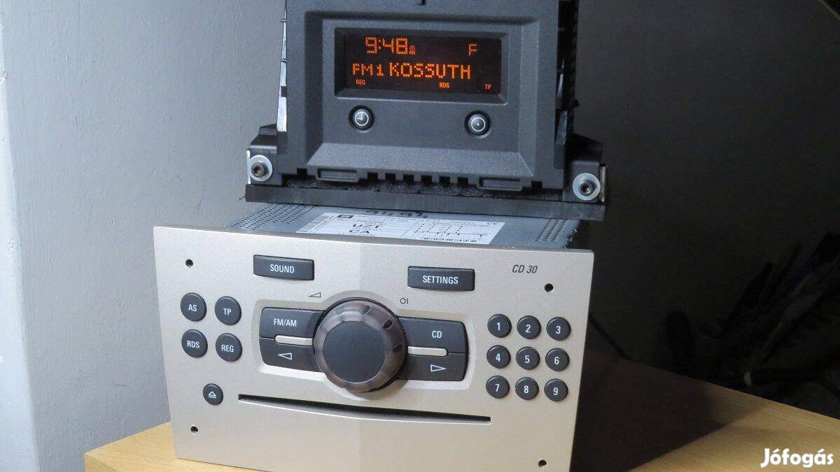 Opel Corsa CD 30 gyári cd rádió fejegység