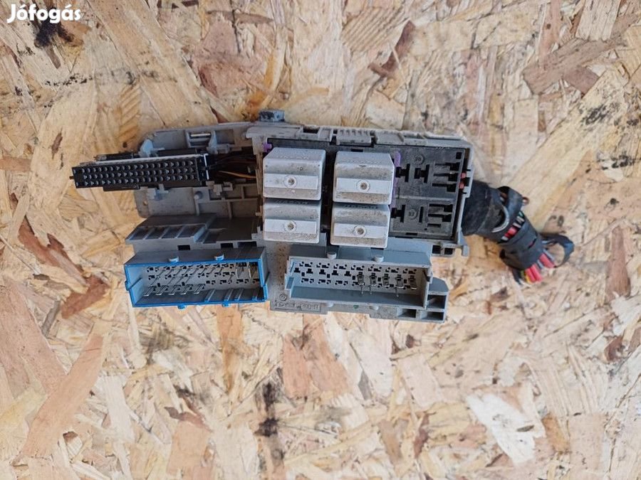 Opel Corsa C 2000-2010 1.2 16V Benzines Biztosíték Tábla