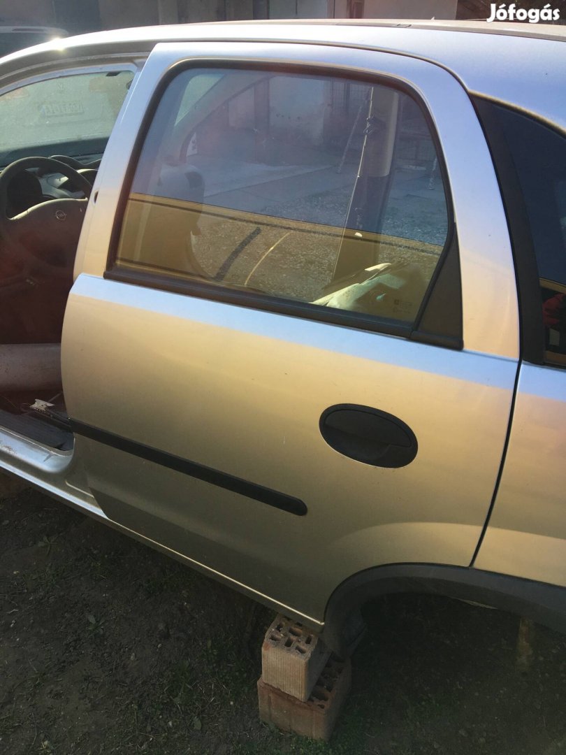 Opel Corsa C bal hátsó ajtó z157