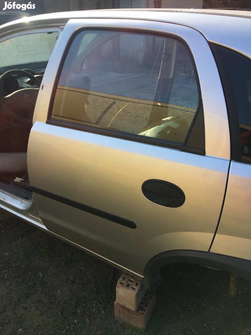 Opel Corsa C bal hátsó ajtó z157