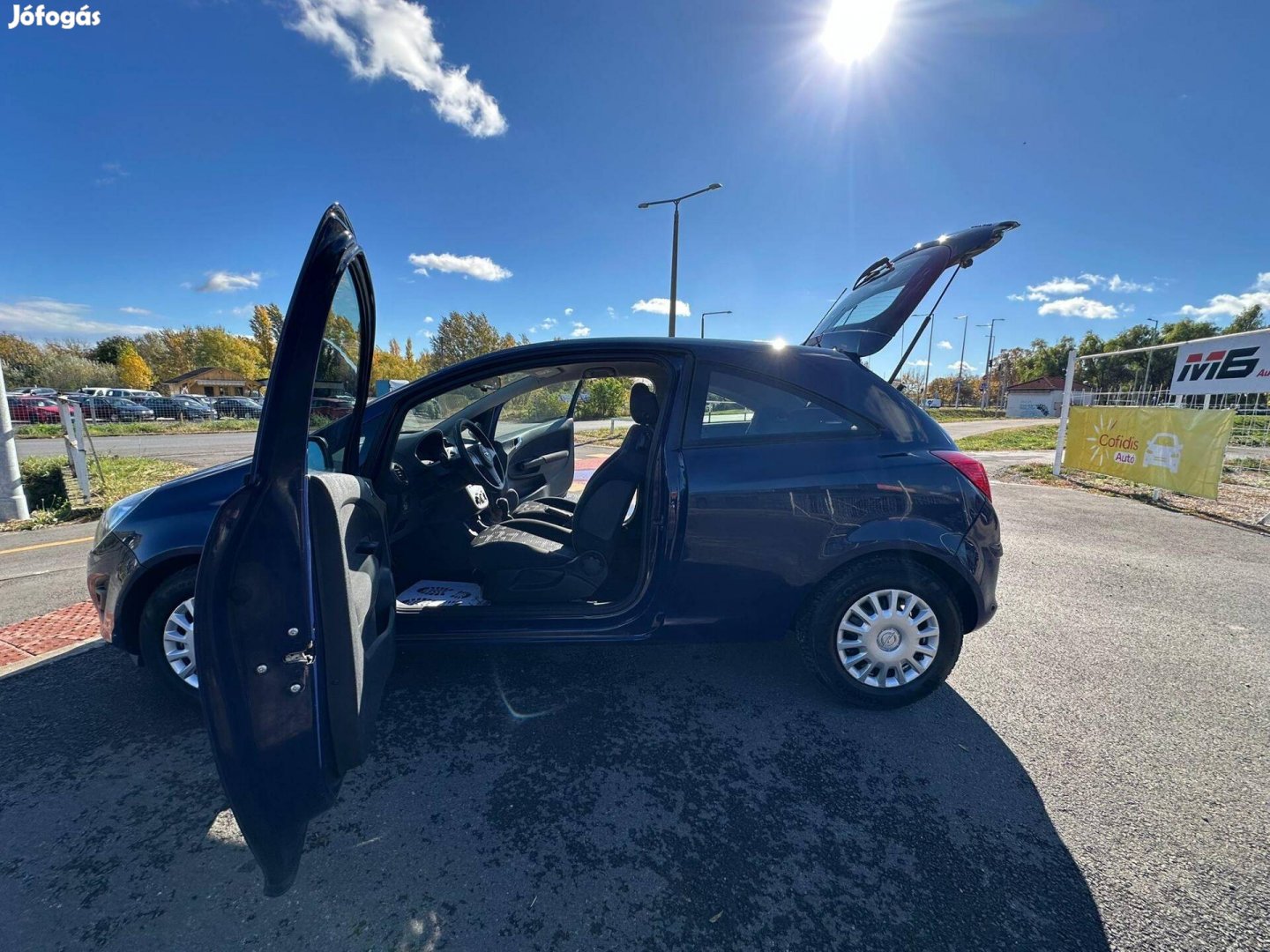 Opel Corsa D 1.2 Drive 137.000km! szervízkönyve...