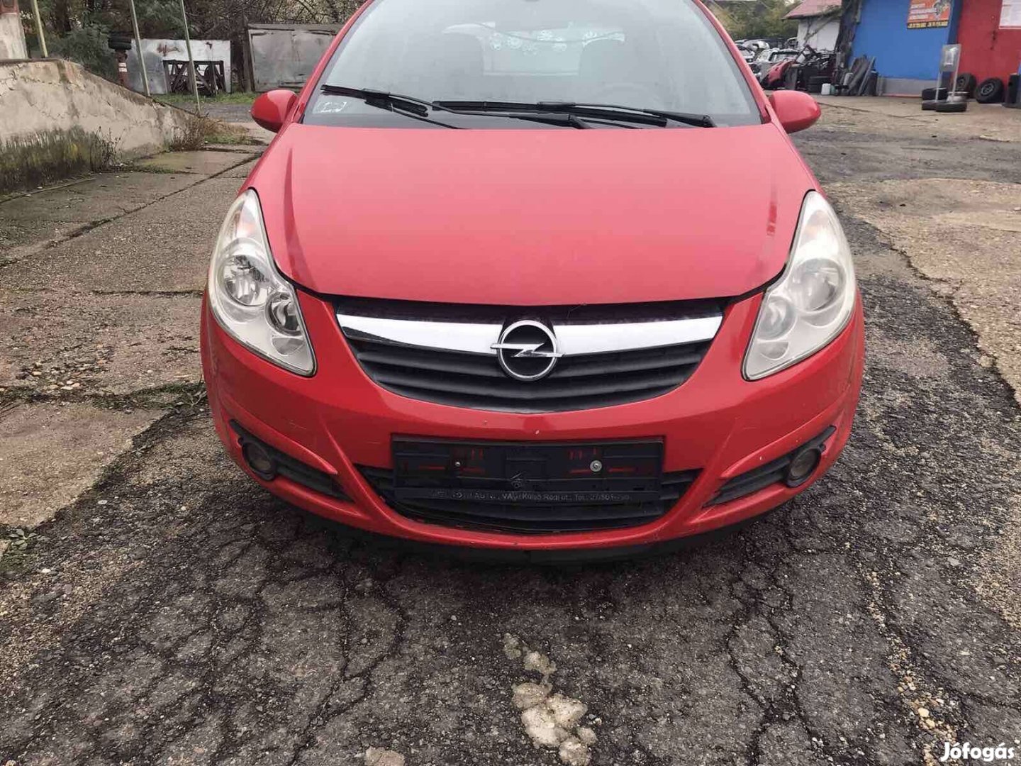 Opel Corsa D 1.2b,5ajtós alkatrészek