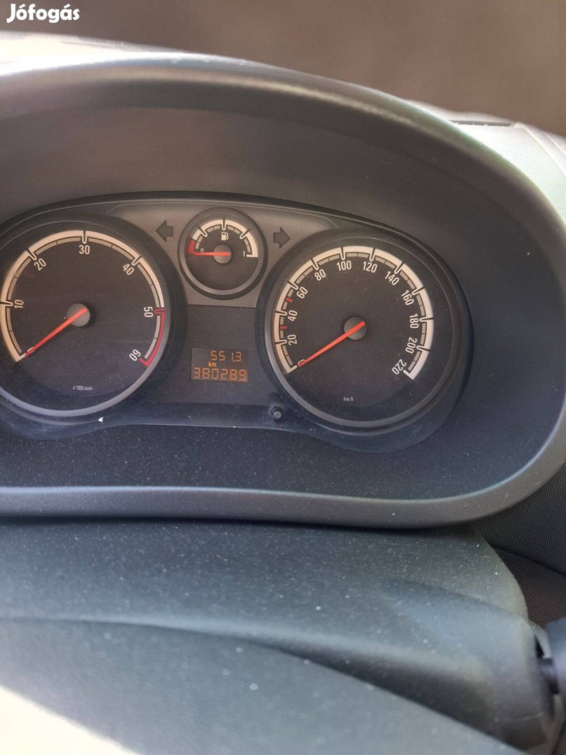 Opel Corsa D 1.3 TDCI