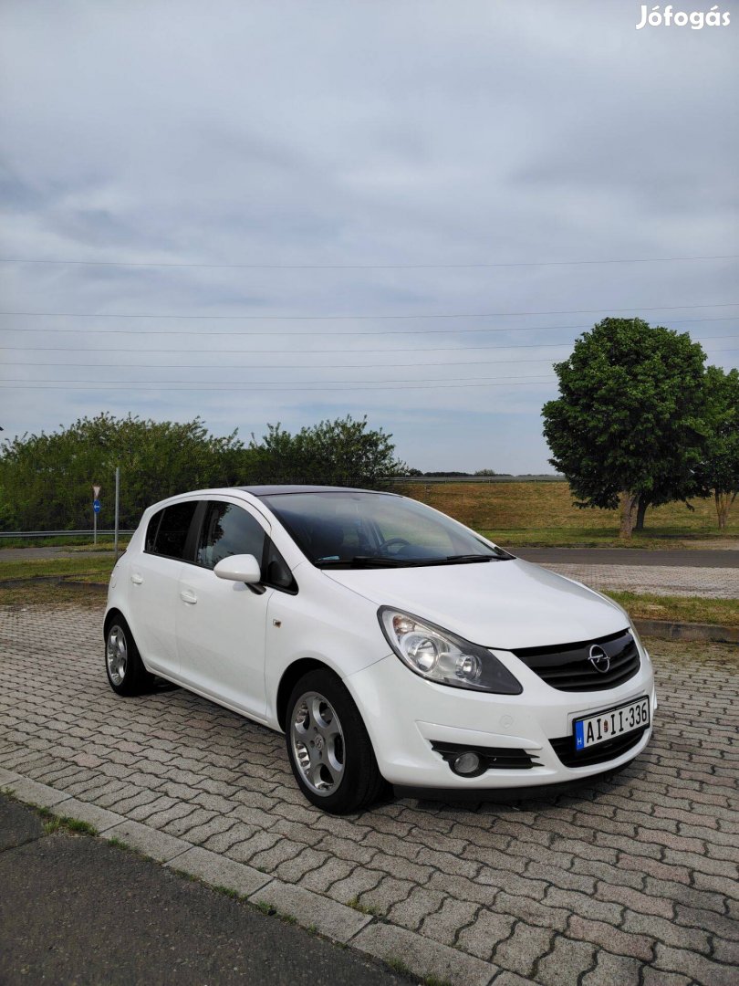 Opel Corsa D 1.4 2009