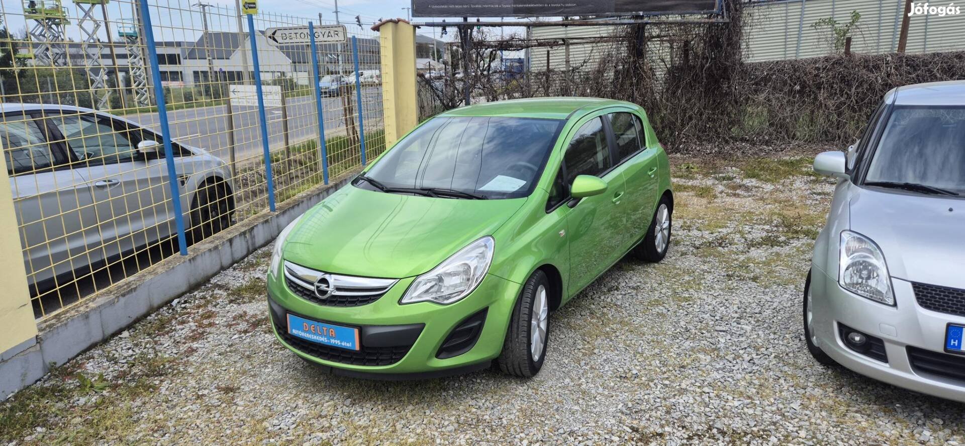 Opel Corsa D 1.4 Color Edition Téli-nyári kerék...