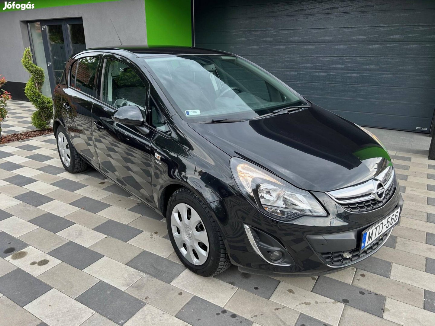 Opel Corsa D 1.4 Enjoy Magyar---Sérülésmentes--...