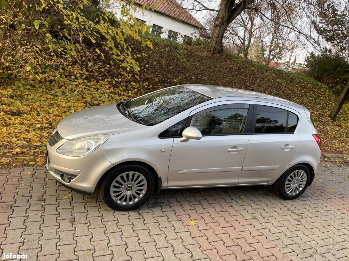 Opel Corsa D 1.4 Enjoy magyarorszagi . 127000km