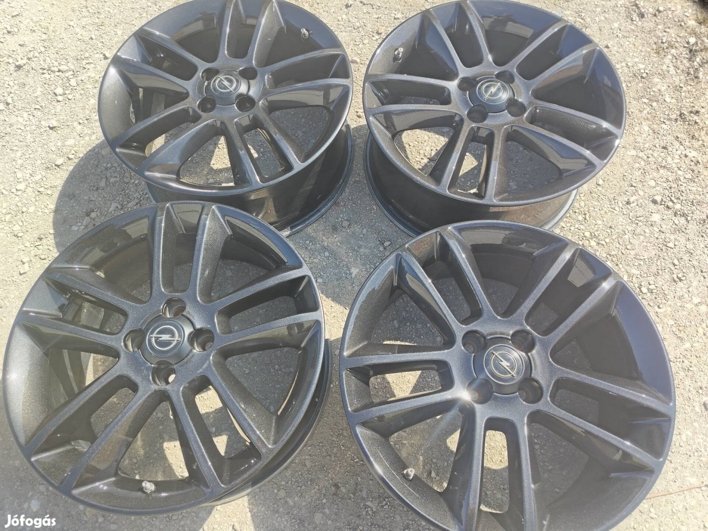 Opel Corsa D 4x100 17" Opc line grafit felniszett 