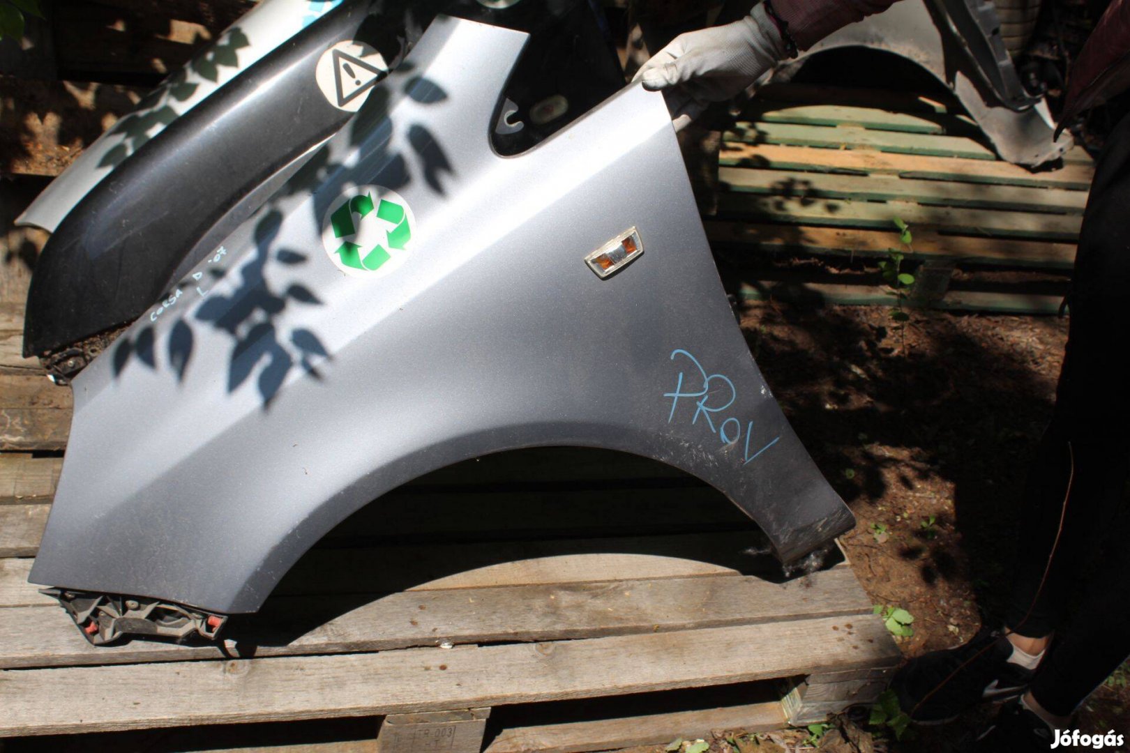 Opel Corsa D Bal első sárvédő