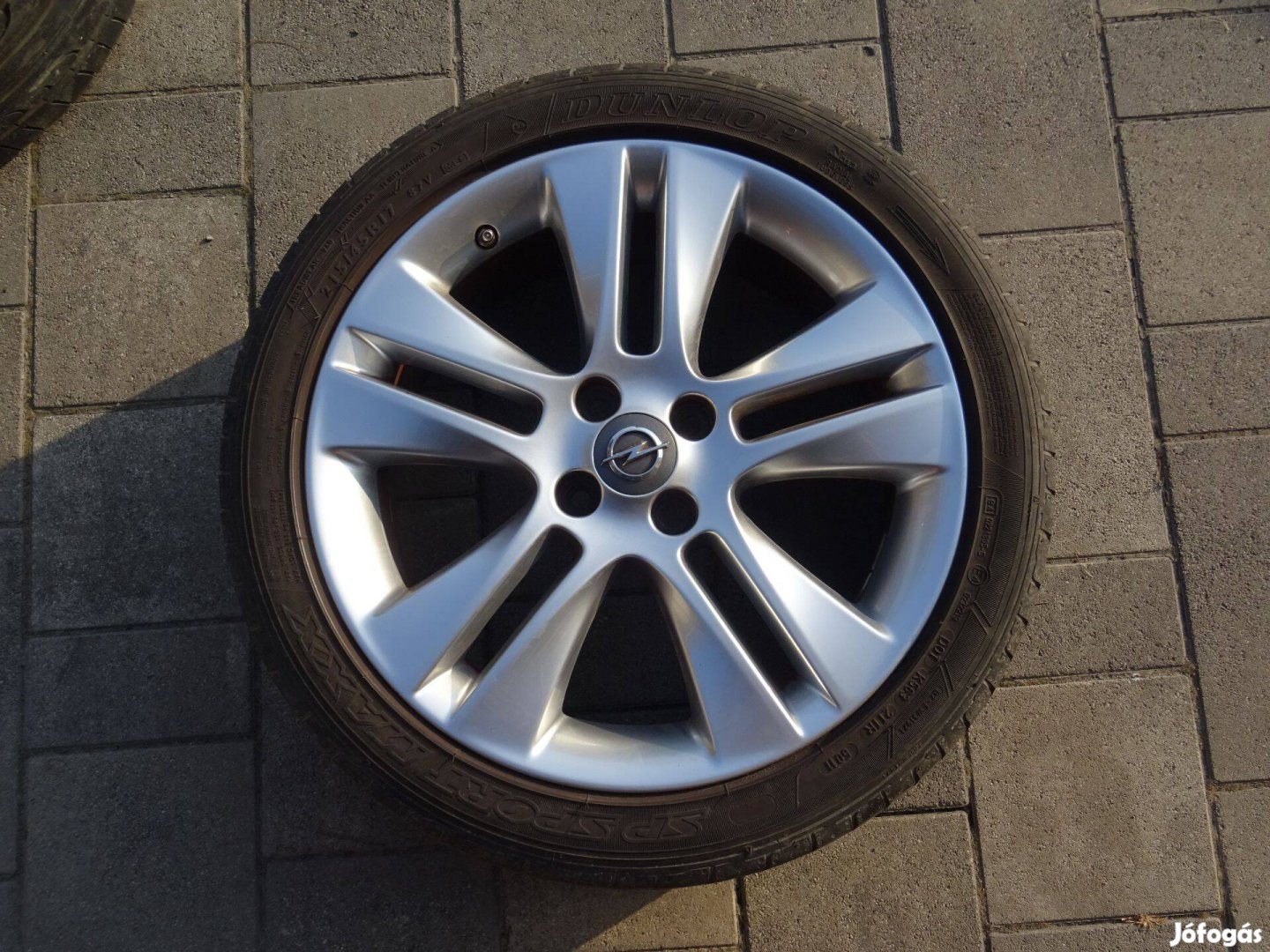 Opel Corsa D Corsa E 17" 4x100 ET44 gyári alufelni 215/45R17 nyári