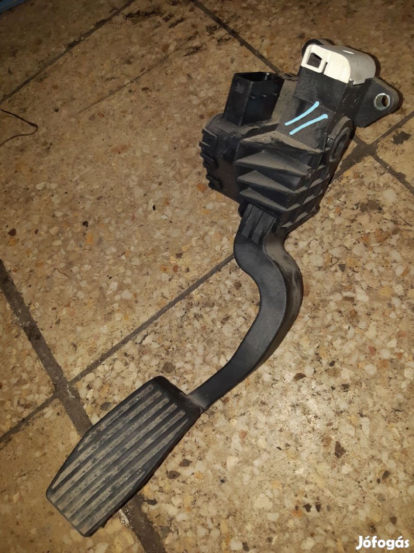 Opel Corsa D Elektromos Gázpedál