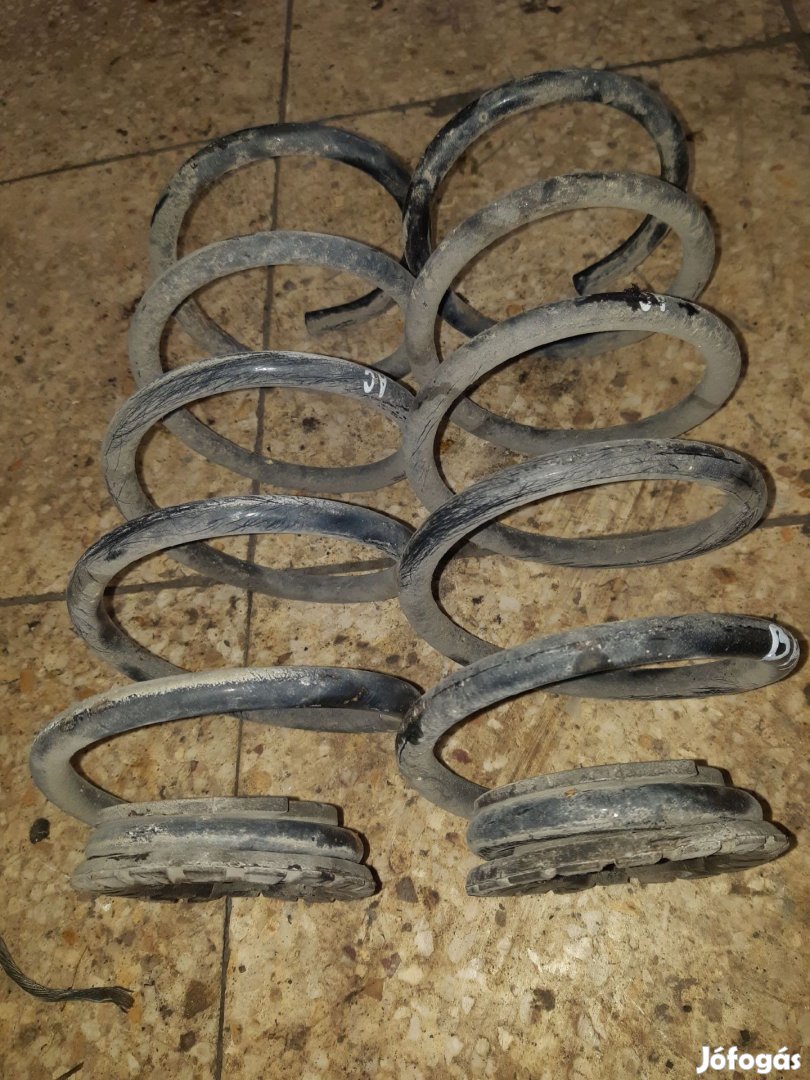 Opel Corsa D Hátsó Rugó Pár