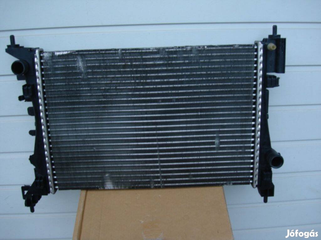 Opel Corsa D Vízhűtő 2006-tól-2015-ig 13249566