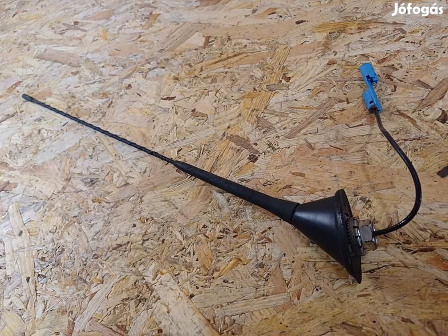 Opel Corsa D (2006-2015) Antenna