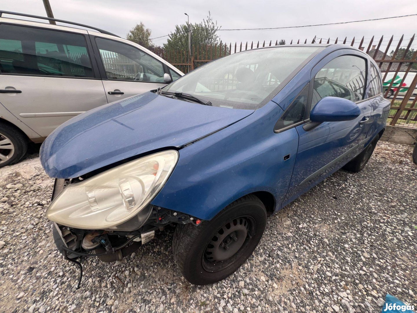 Opel Corsa D alkatrészek eladó