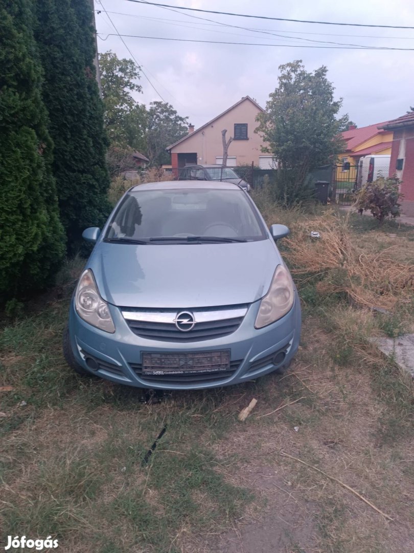 Opel Corsa D bontódik 1.2 benzin 