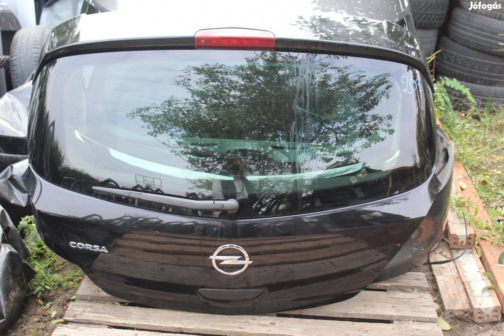 Opel Corsa D csomagtér ajtó üresen szélvédővel (203.)