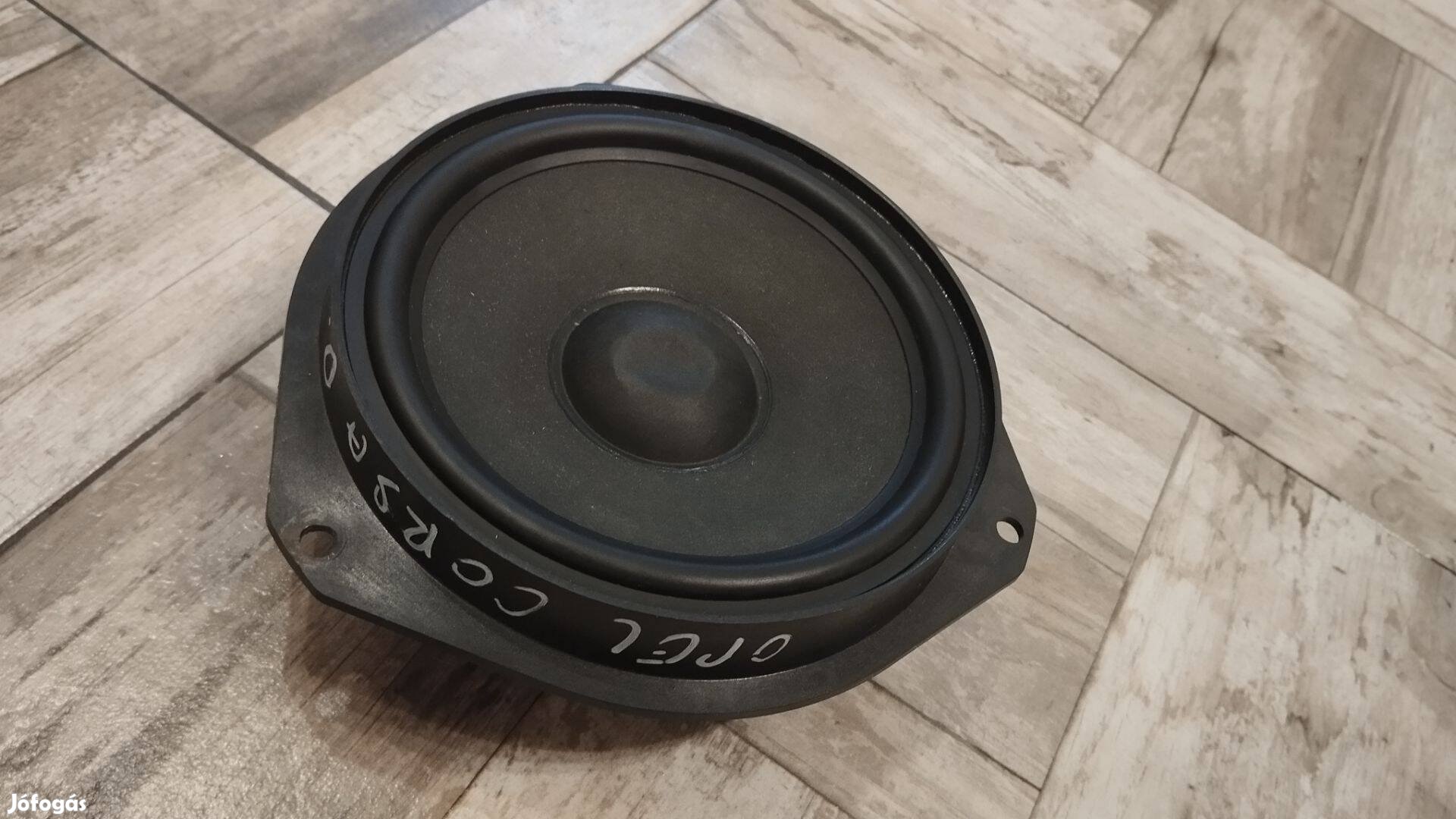 Opel Corsa D hangszóró