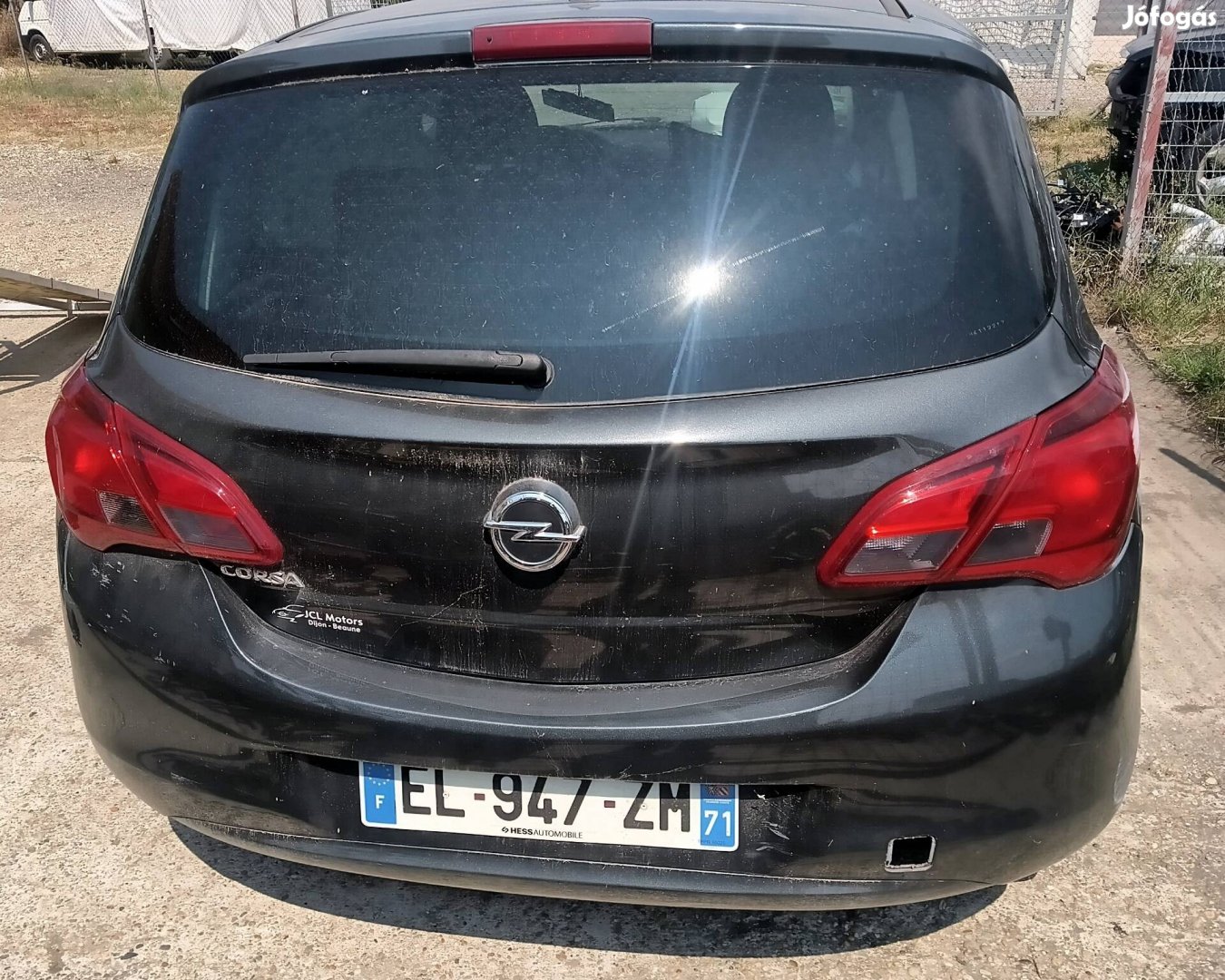 Opel Corsa E 5 ajtós hátuljához alkatrészek