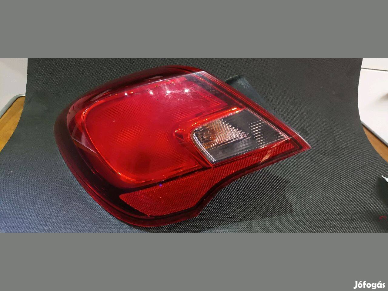 Opel Corsa E Bal Külső Hátsó Lámpa 39068625 460034366