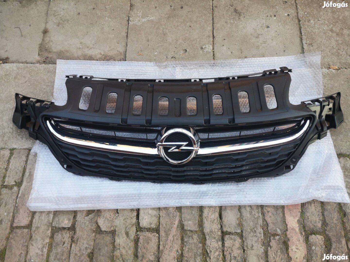 Opel Corsa E hűtőrács krómmal