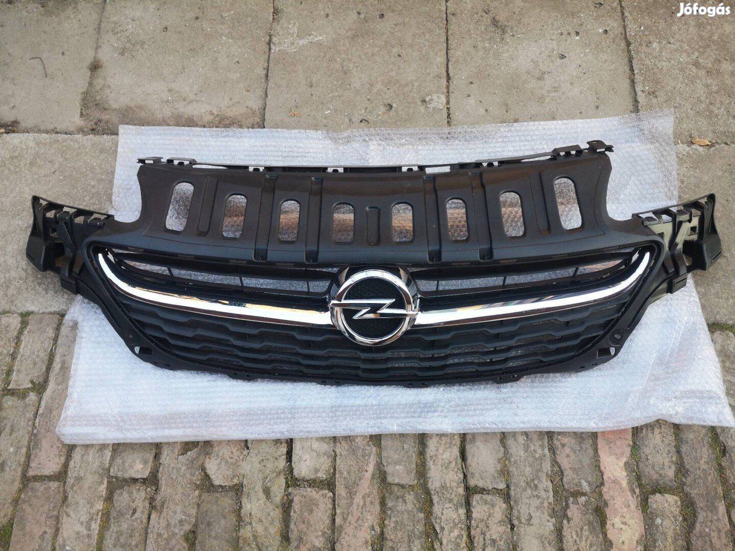 Opel Corsa E hűtőrács krómmal emblémával