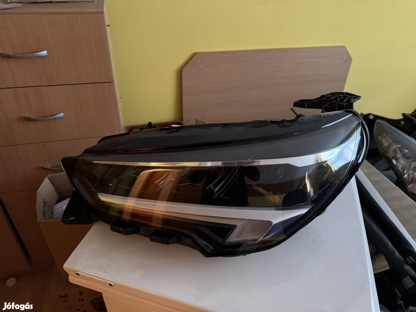 Opel Corsa F Led bal fenyszóró