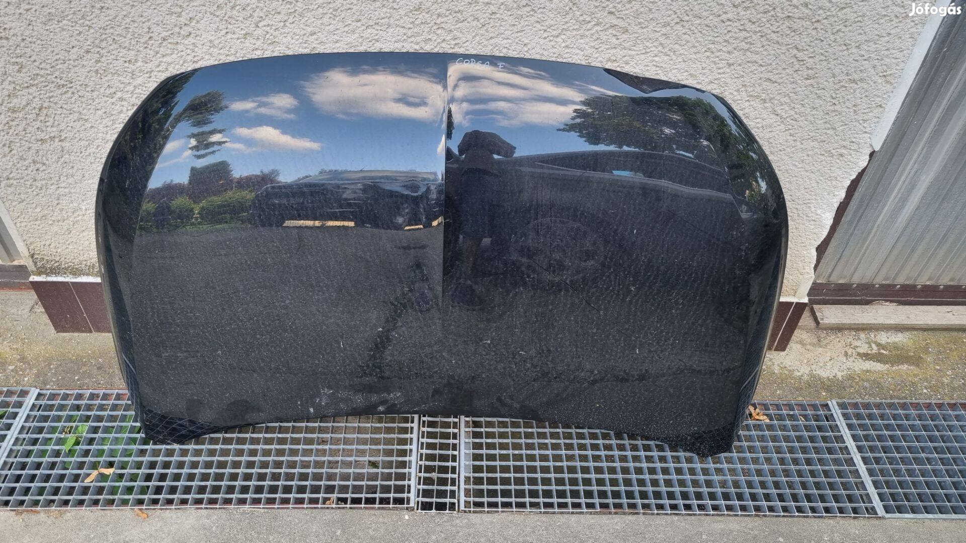 Opel Corsa F Motorháztető géphéztető géptető