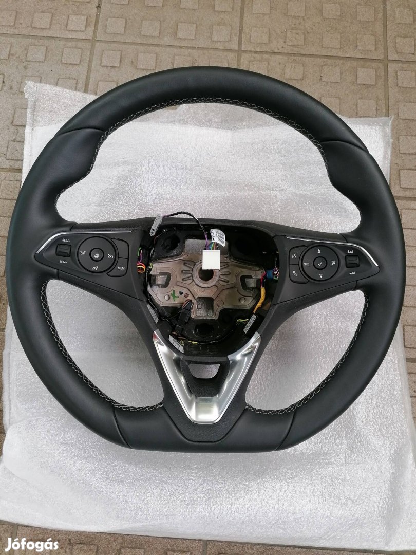 Opel Corsa F multi kormány. 