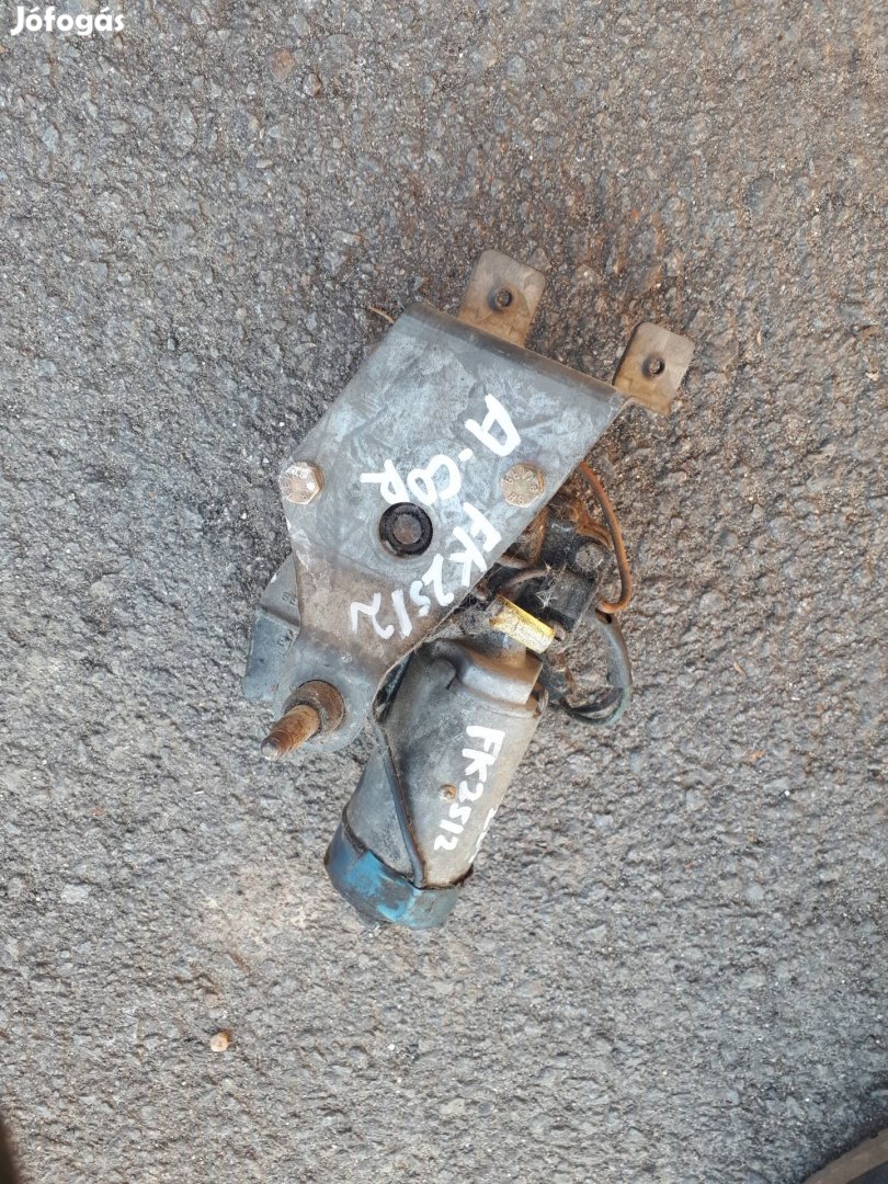 Opel Corsa   ,A,  hátsó  ablaktörlő motor GM 90 119 224