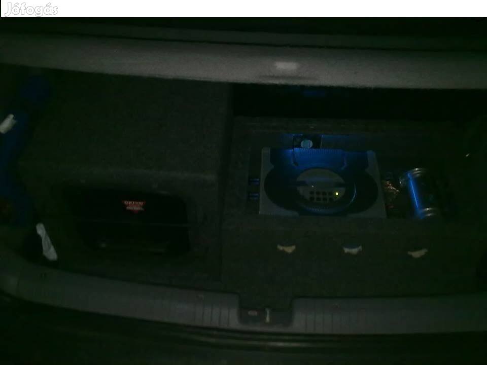 Opel Corsa autóhifi csomagtér beépítő panel