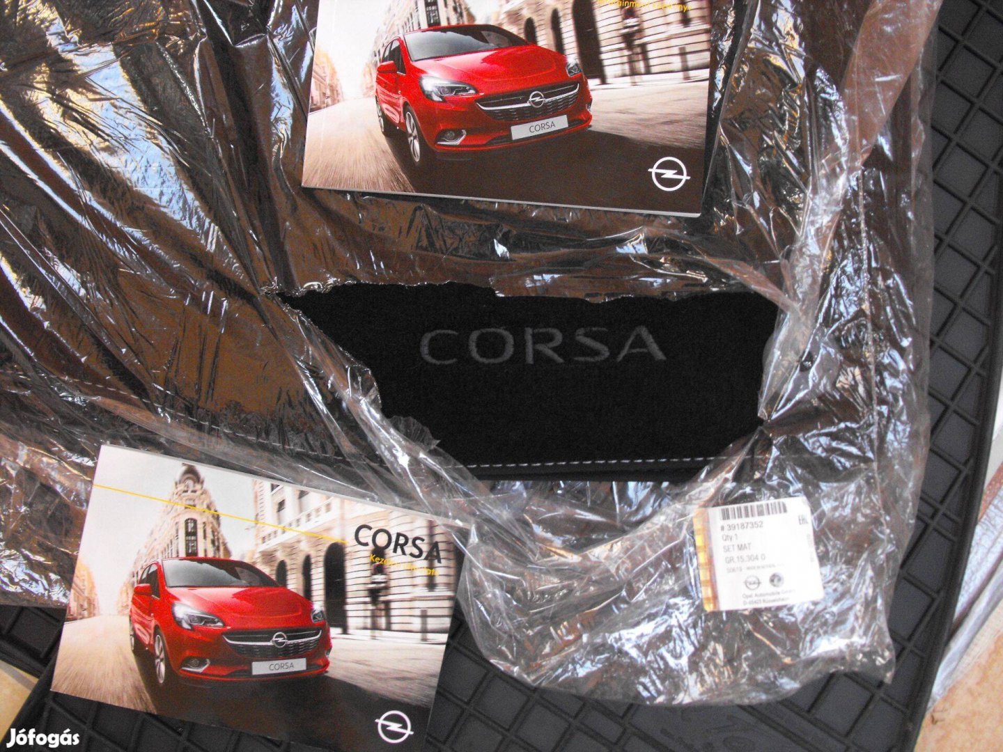 Opel Corsa gumi és textil szőnyeg