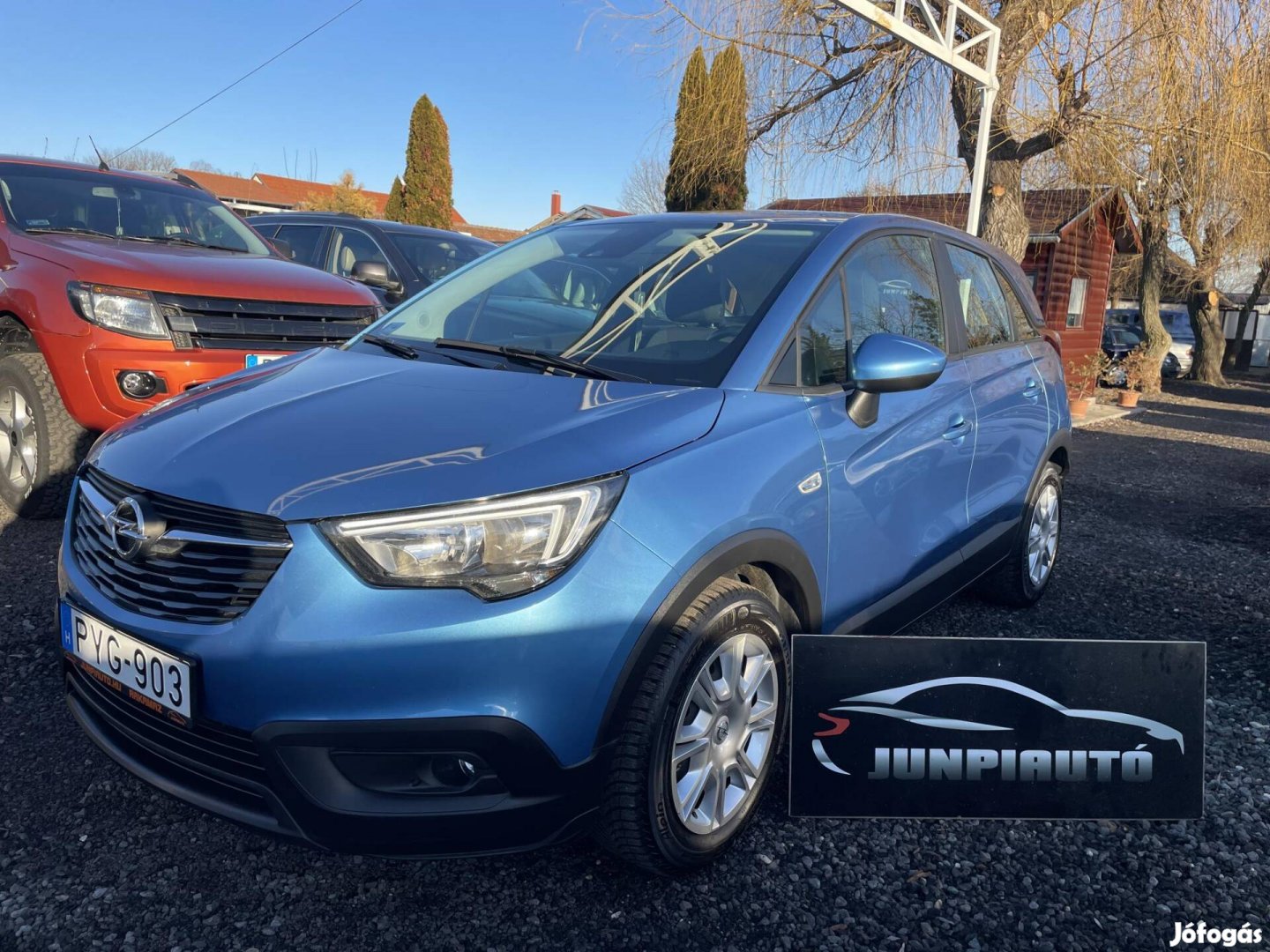 Opel Crossland X 1.2 54.000km-rel Ajéndék nyári...