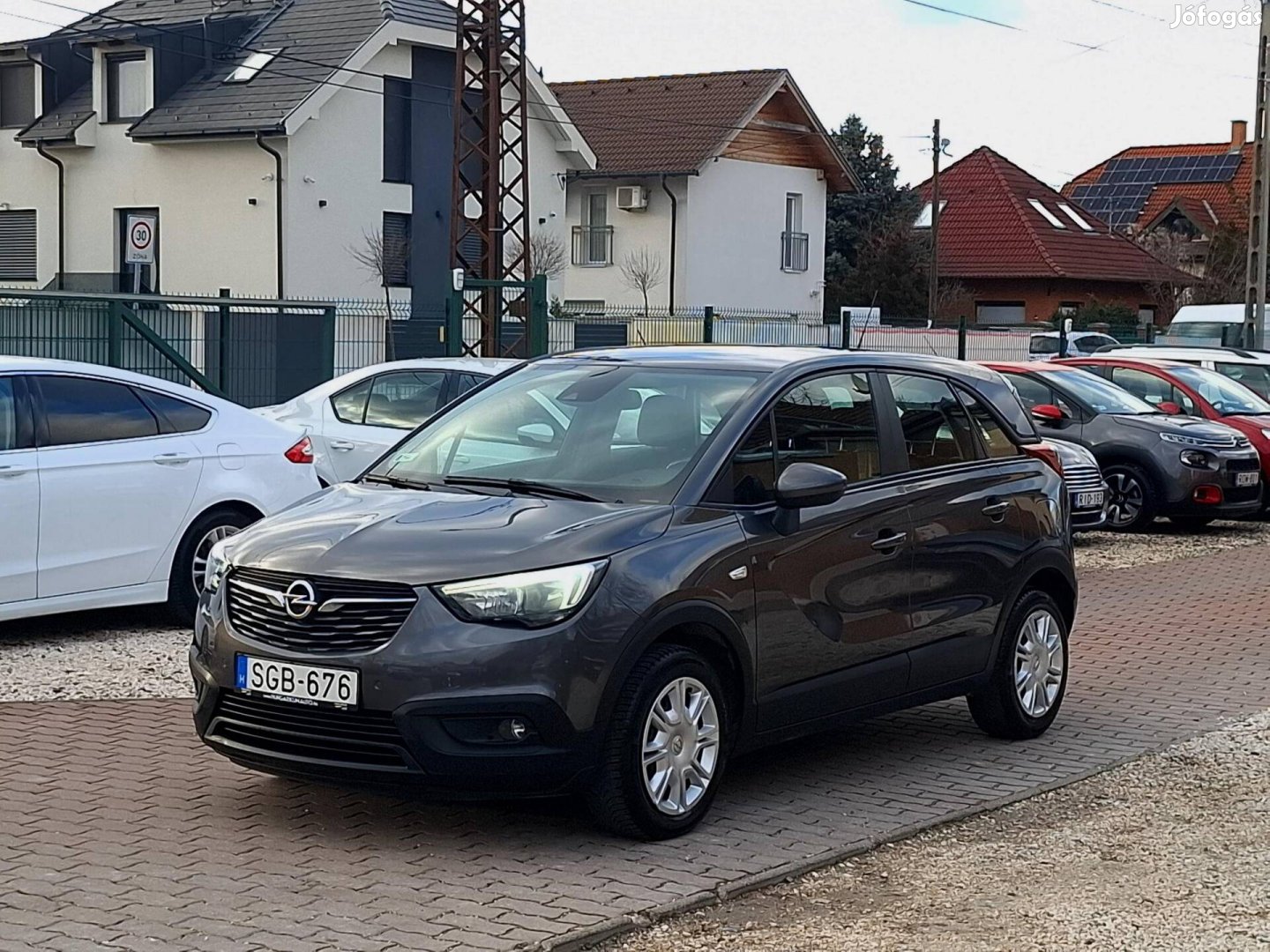 Opel Crossland X 1.2 T Edition Foglalózva