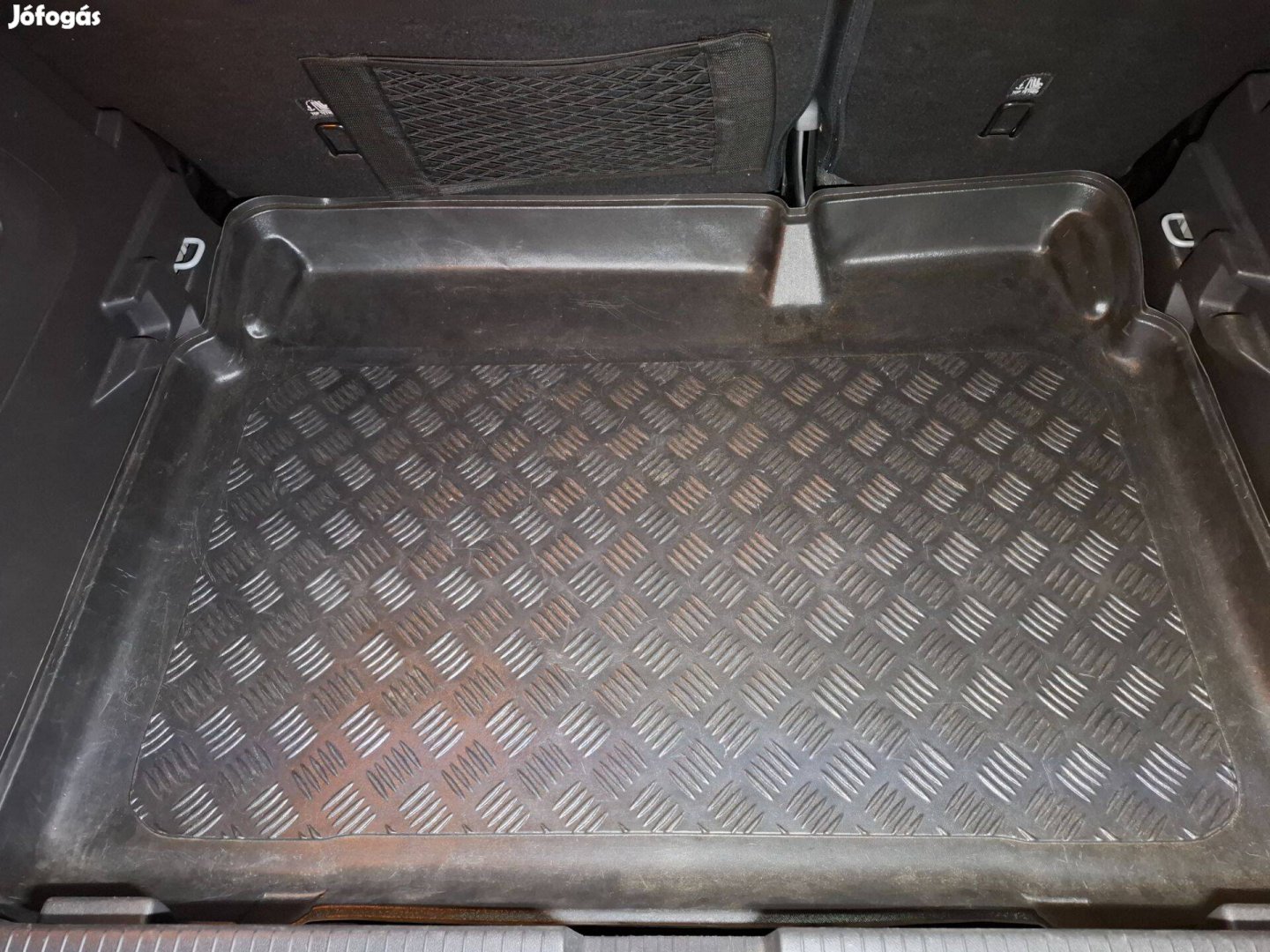 Opel Crossland X , Citroen C3 Aircross csomagtértálca