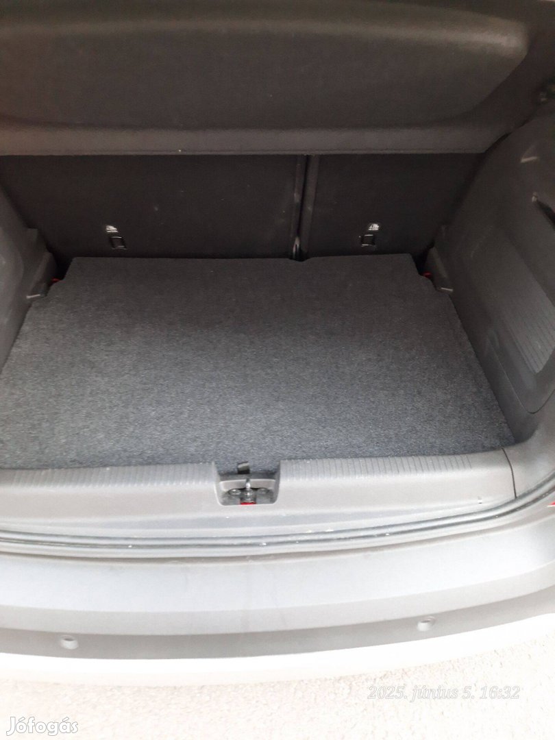 Opel Crossland (X) csomagtartó középpadló