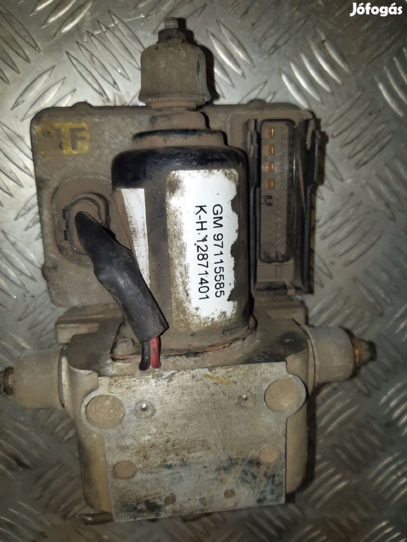 Opel Frontera A ABS Tömb