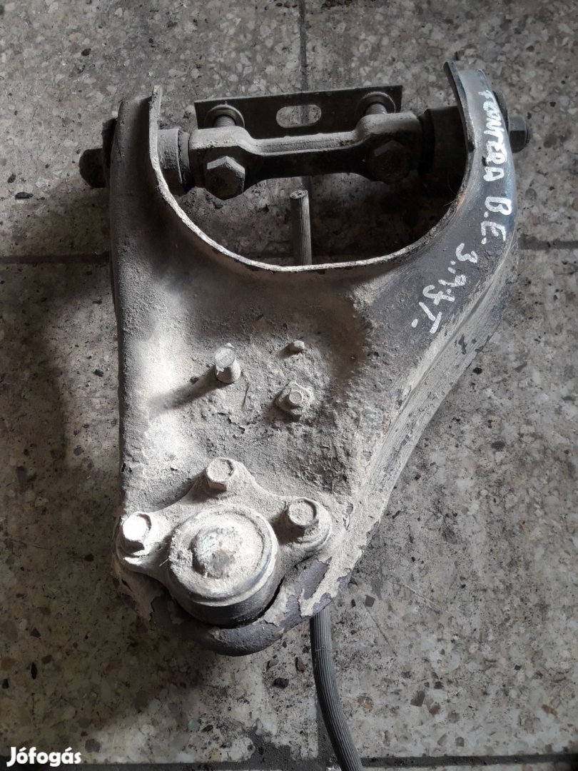 Opel Frontera A Bal Első Felső Lengőkar