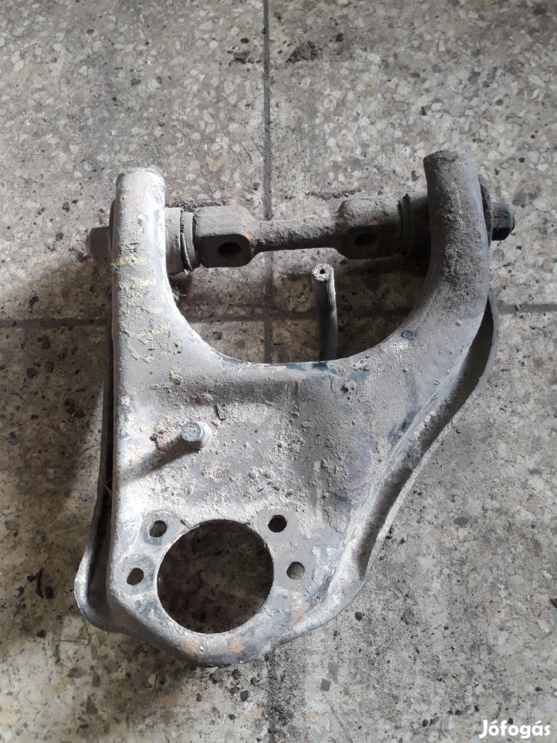 Opel Frontera A Bal Első Felső Lengőkar